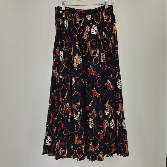 VINTAGE Circle T Native American Indian Chief Tribal Print Tiered Maxi Skirt M - Picture 13 of 13